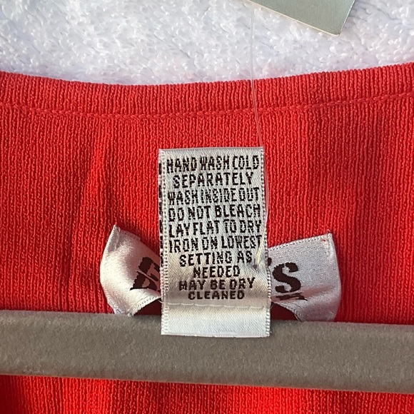 Chico’s Design Apparel Annie Sleeveless Knit Tangelo Red; NWT; M/8 - Picture 7 of 11